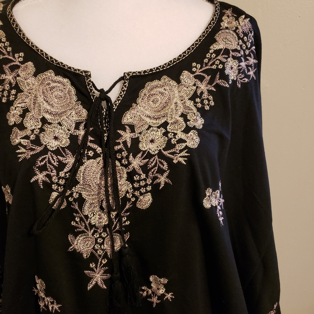 Embroidered Blouse by Infinity Raine - Picture 2 of 7